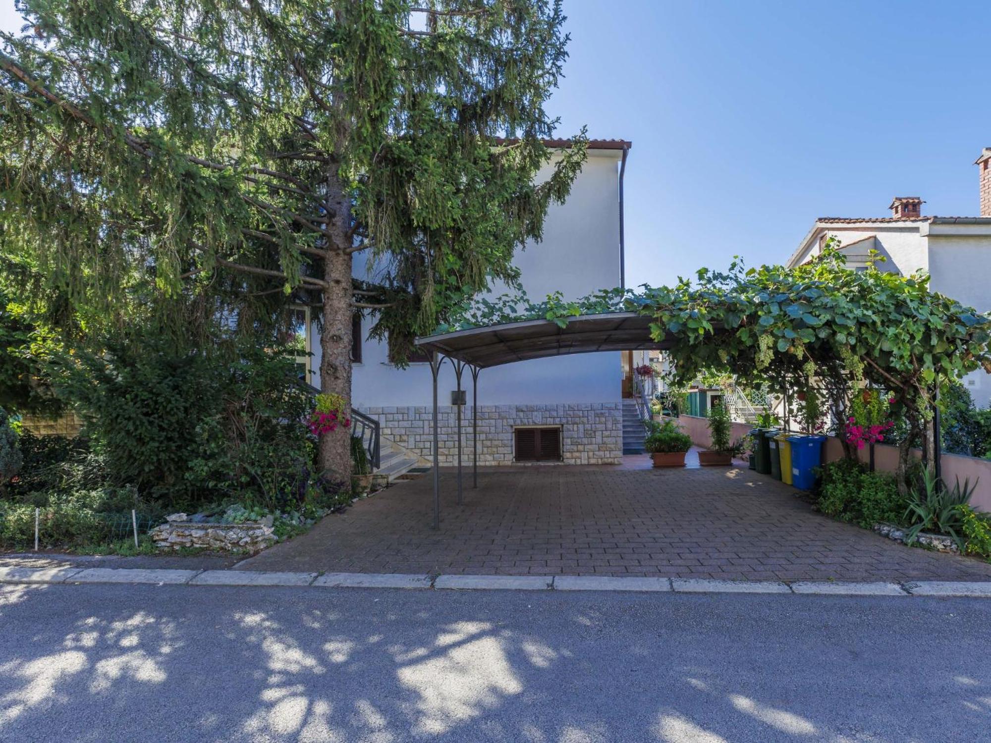 Apartment Ivanka By Interhome Poreč Zewnętrze zdjęcie